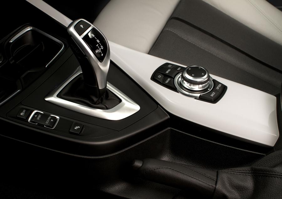  BMW 120d Urban Line 2011 года  (фото 142 из 193)